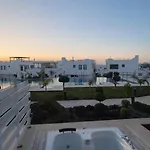 Modern With Jacuzzi & Pool In Mykonos Homes Resort, Northern Cyprus * Paralimni