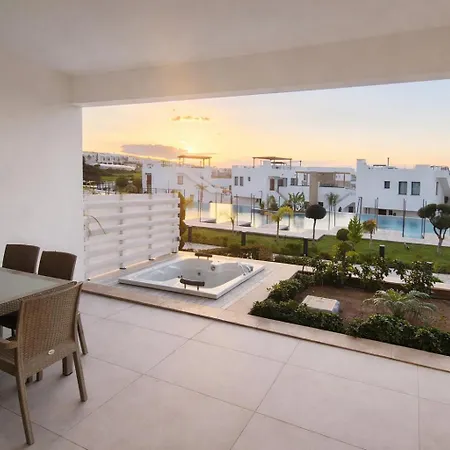 Modern With Jacuzzi & Pool In Mykonos Homes Resort, Northern Cyprus Apartment Paralimni