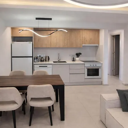 Modern With Jacuzzi & Pool In Mykonos Homes Resort, Northern Cyprus Apartment Paralimni