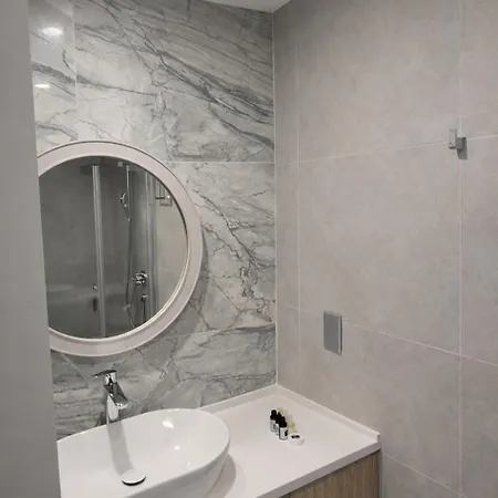 Modern With Jacuzzi & Pool In Mykonos Homes Resort, Northern Cyprus Apartamento *