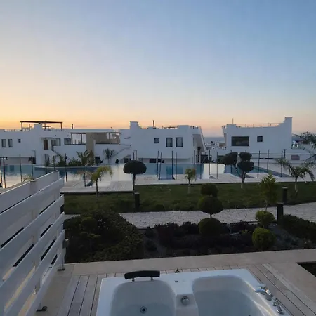 Modern With Jacuzzi & Pool In Mykonos Homes Resort, Northern Cyprus * Paralimni