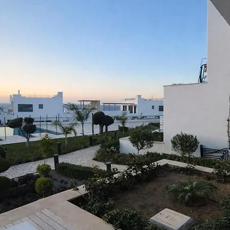 Modern With Jacuzzi & Pool In Mykonos Homes Resort, Northern Cyprus *